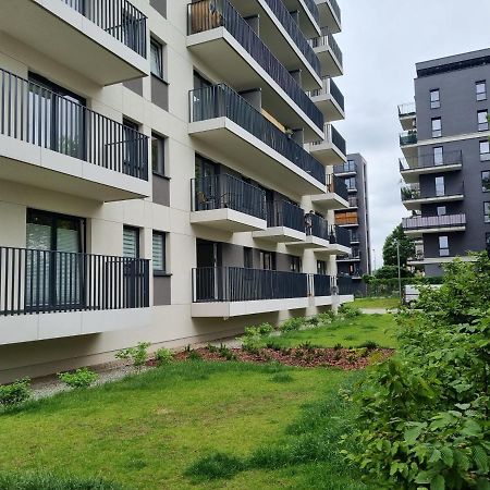 Apple Apartments - Gdanska Prywatne Miejsce Parkingowe Lodź Bagian luar foto